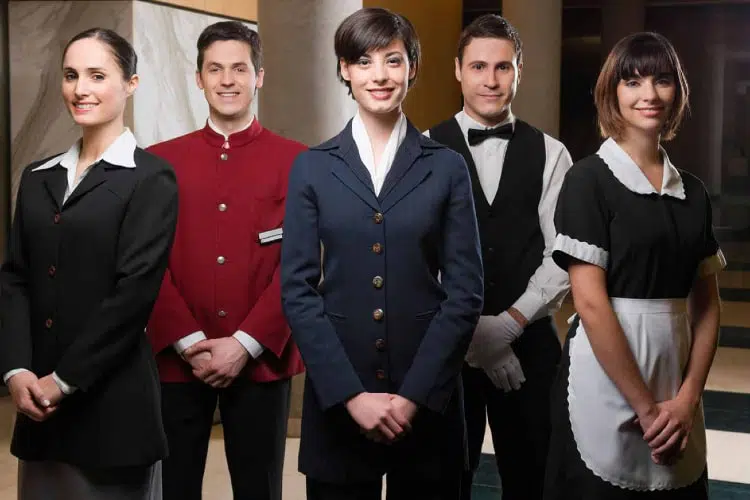Galateo in hotel: decalogo per lo staff